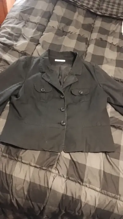 Blazer negro elegante para mujer - miniatura 1