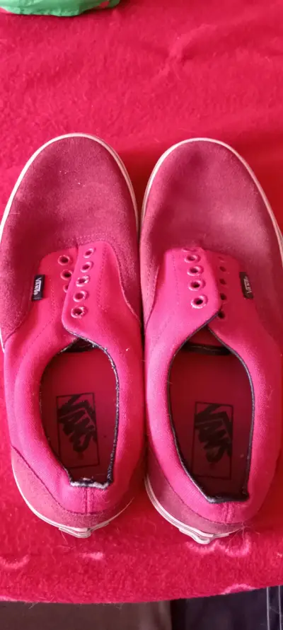 Zapatillas Vans rojas clásicas - miniatura 3