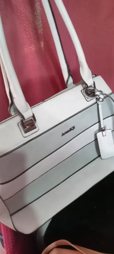 Bolso blanco de cuero Aomeiqi elegante - miniatura 1