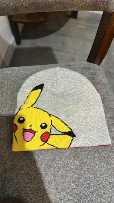 Set de gorros infantiles Pikachu y Spiderman - miniatura 3