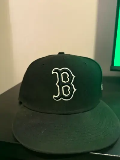 Gorra new era color negro - miniatura 1