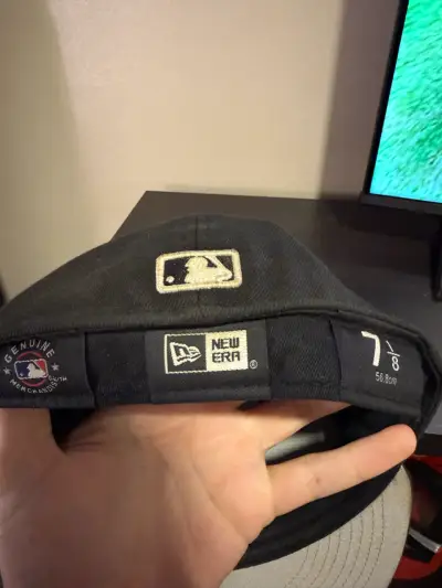 Gorra new era color negro - miniatura 3
