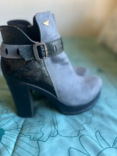 Botines para mujer - miniatura 10