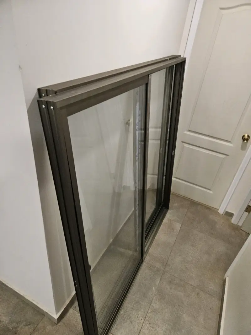 Ventanas de aluminio nuevas con vidrio - 2