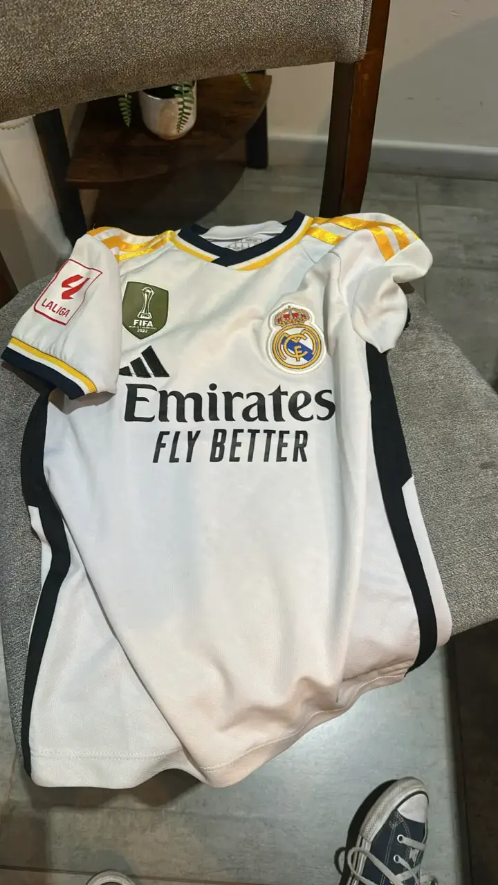 Camiseta Real Madrid 2022 Adidas blanca