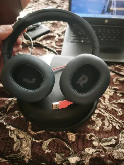 Audífonos JBL inalámbricos con cable USB - miniatura 3