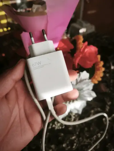 Cargador Xiaomi 67W con cable - miniatura 2