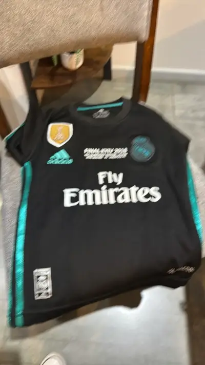 Camiseta Adidas Real Madrid Final 2018 - miniatura 1