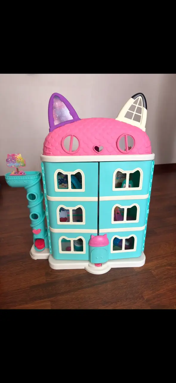 Casa de muñecas Gabby's Dollhouse - 4
