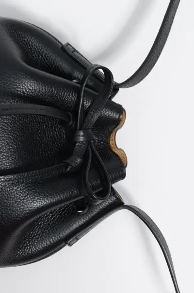 Bolso negro de cuero Bimba y Lola - miniatura 3