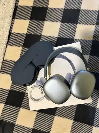Auriculares inalámbricos con cancelación de ruido - miniatura 1