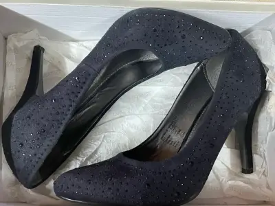 Tacones azul marino con brillo elegantes - miniatura 3
