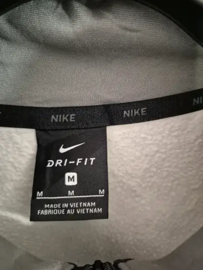 Polerón Nike Dri-FIT gris con cierre - miniatura 2