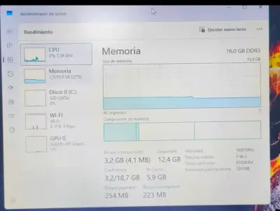 Laptop Lenovo ThinkPad Core i5 en buen estado - miniatura 6