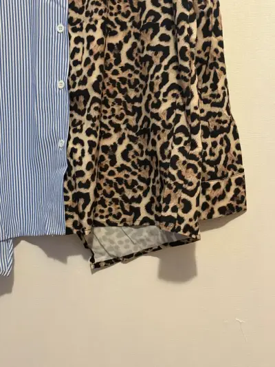 Camisa de mujer estampado mixto rayas y leopardo - miniatura 3