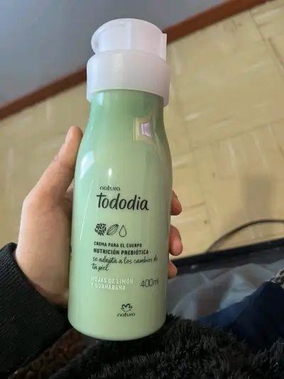 Cremas grandes 10 pequeñas 5 jabon 10 perfume 10 - miniatura 6