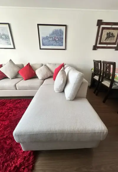 Sofá seccional marca Rosen impecable - miniatura 5