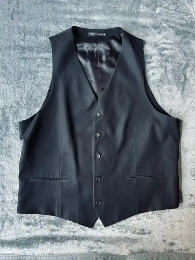 Terno gris Zara nuevo - miniatura 4