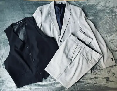 Terno gris Zara nuevo - miniatura 5