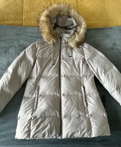 Chaqueta Basement mujer nueva sin uso - miniatura 1