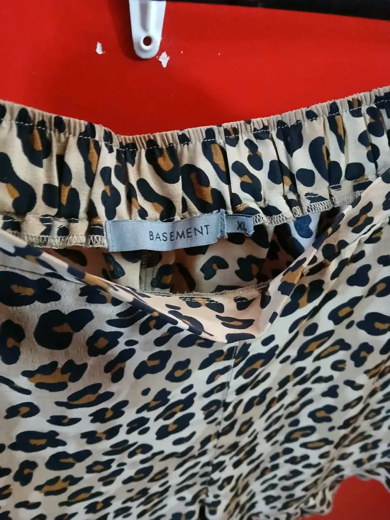 Shorts animal print Basment mujer - 2
