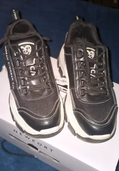 Zapatillas C/Moran negras con plataforma - miniatura 2
