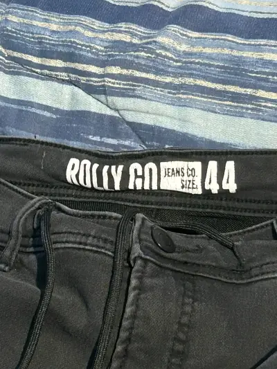 Jeans negros desgastados para hombre - miniatura 3