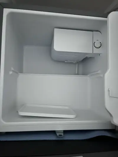Refrigerador Mabe - miniatura 2