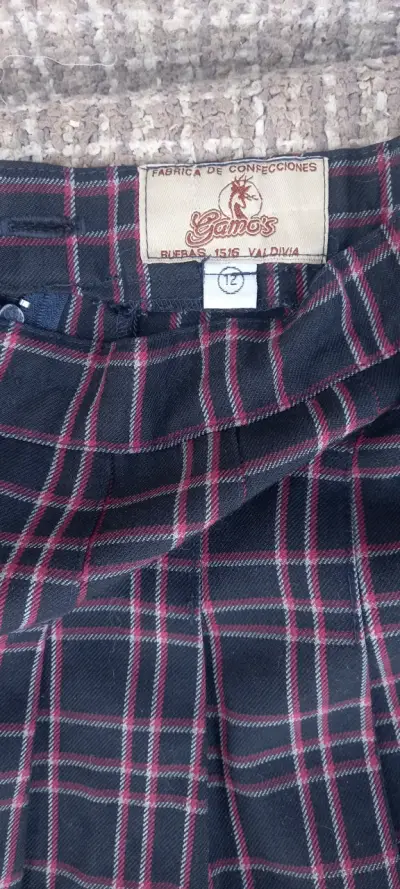 Falda de uniforme coleg inmaculada talla 12 - miniatura 1