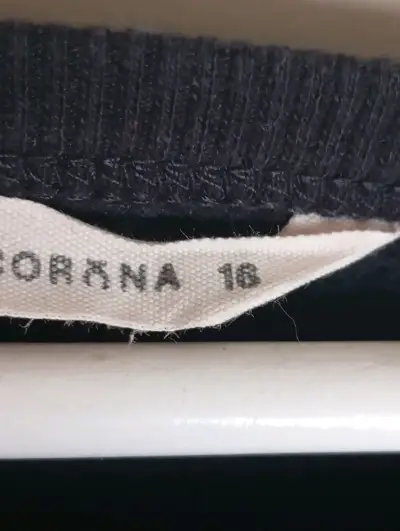 Polerón negro con estampado California - miniatura 2