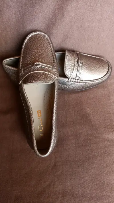 Mocasines de cuero plateados para mujer talla 34 - miniatura 2