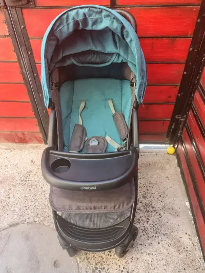Coche de bebé marca Bebesit +silla huevito - miniatura 1