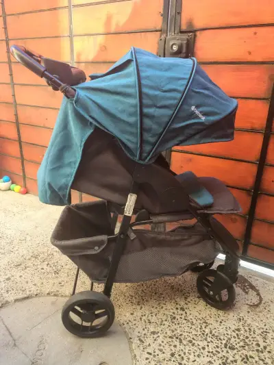 Coche de bebé marca Bebesit +silla huevito - miniatura 2