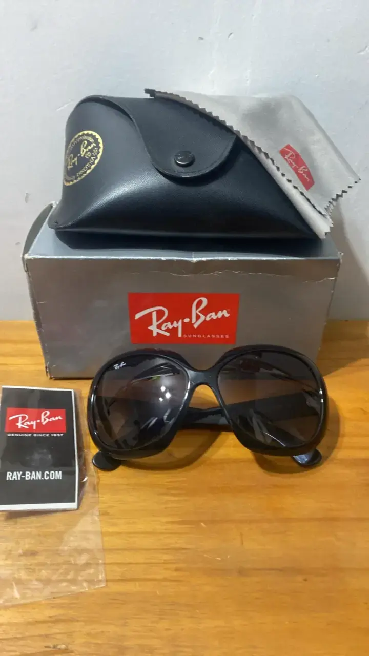 Lentes de Sol Ray-Ban Jackie Ohh II Negros - 2