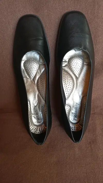 Zapatos planos negros Piccadilly talla 34 Brasil - miniatura 1