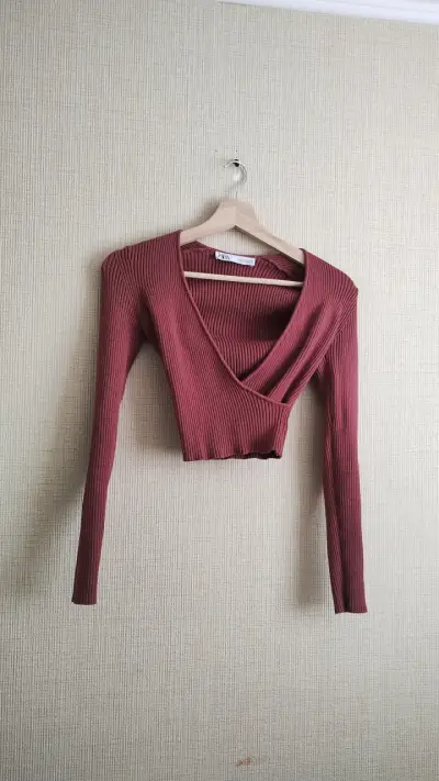 Top  de punto Zara - miniatura 1