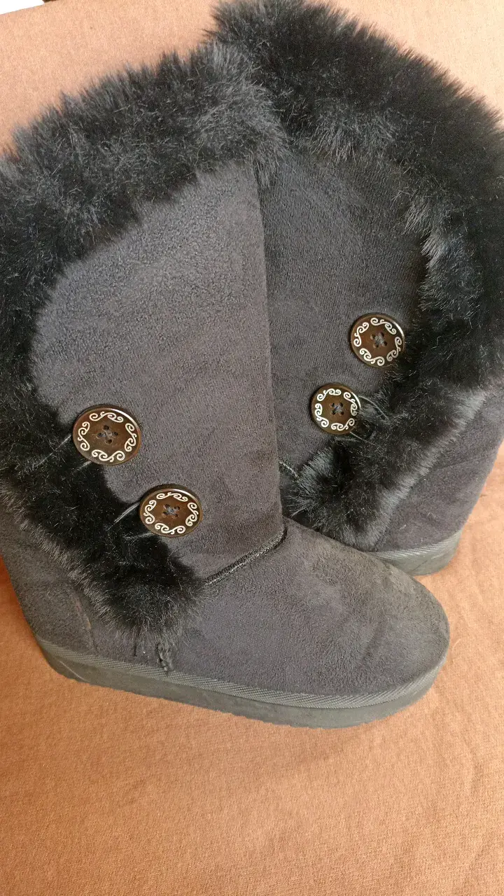 Botas negras de invierno con forro de piel - 4