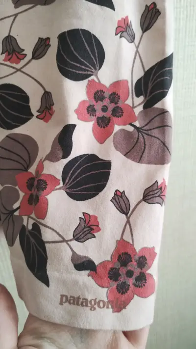 Top  floral Patagonia - miniatura 2