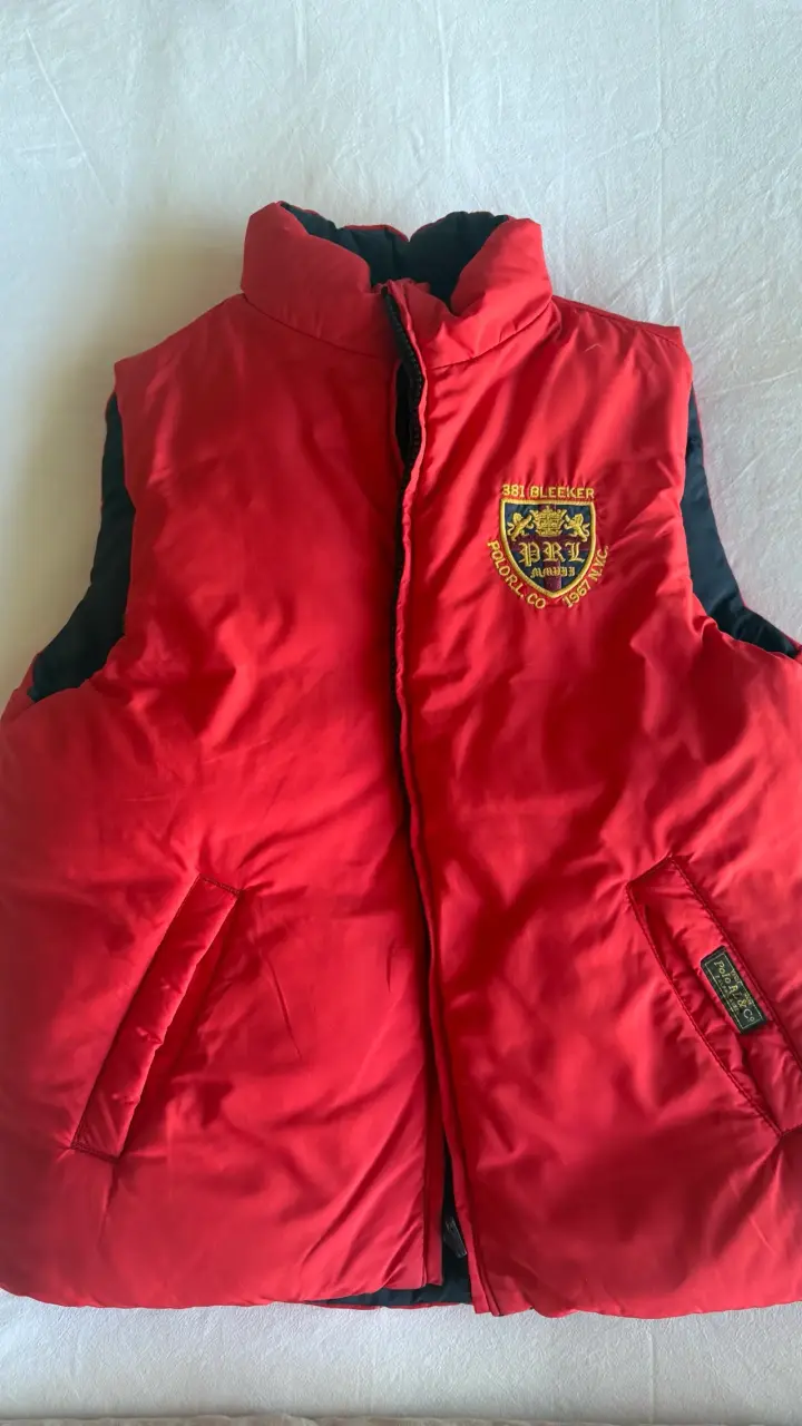 Parka acolchada azul con logo bordado - 3