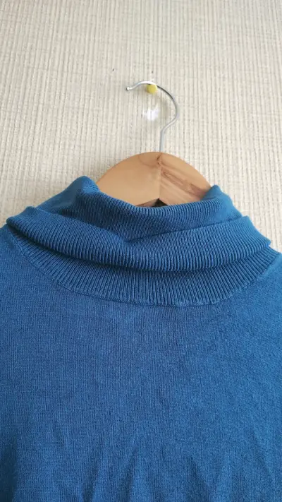 Suéter cuello alto Alaniz - miniatura 2