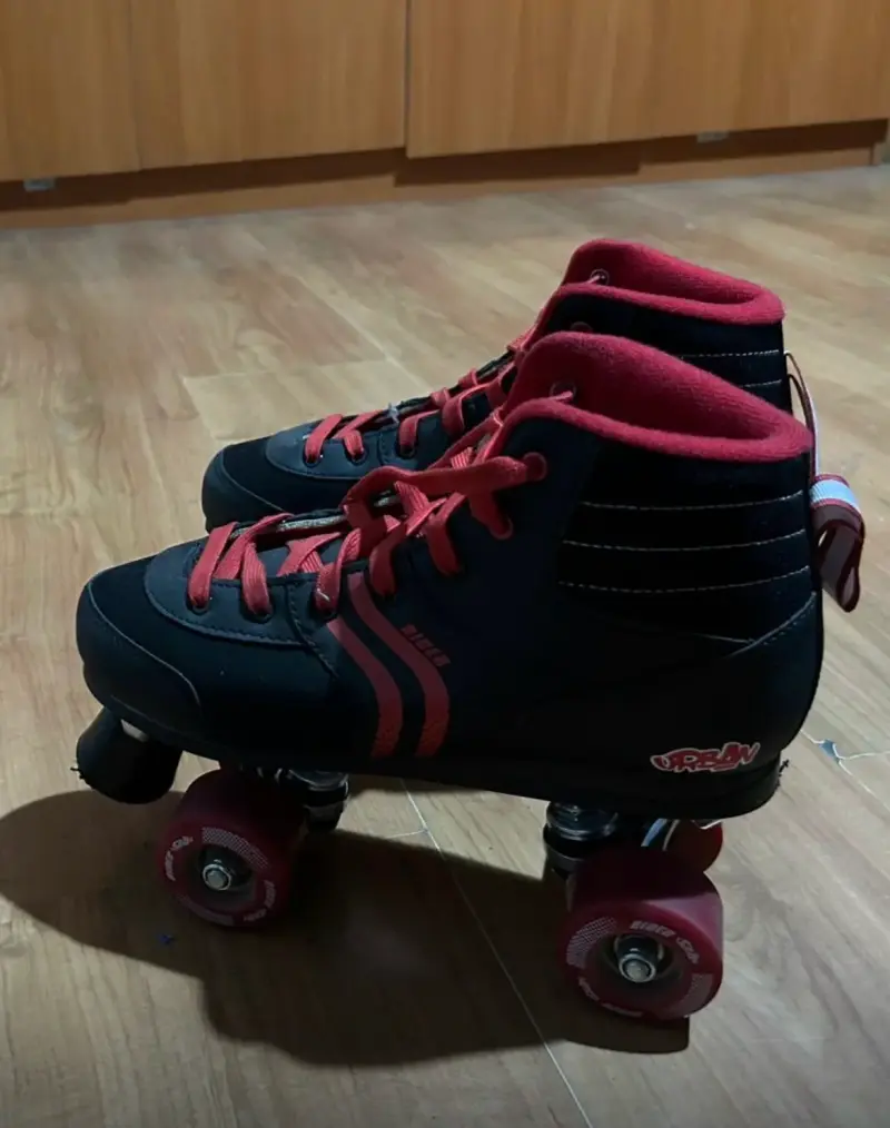 Patines Urban Rider paralelos rojo y negro - 2