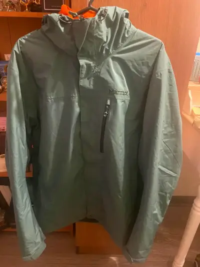 Chaqueta impermeable Marmot verde - miniatura 1