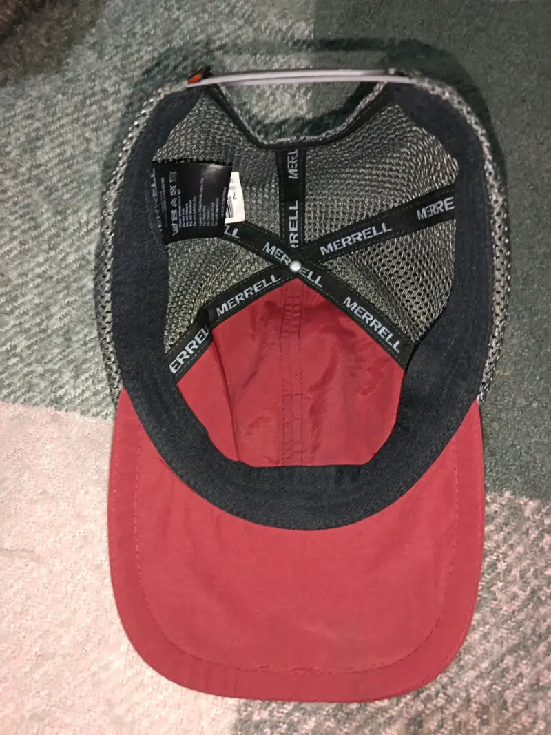 Gorra roja Merrell outdoor - 3