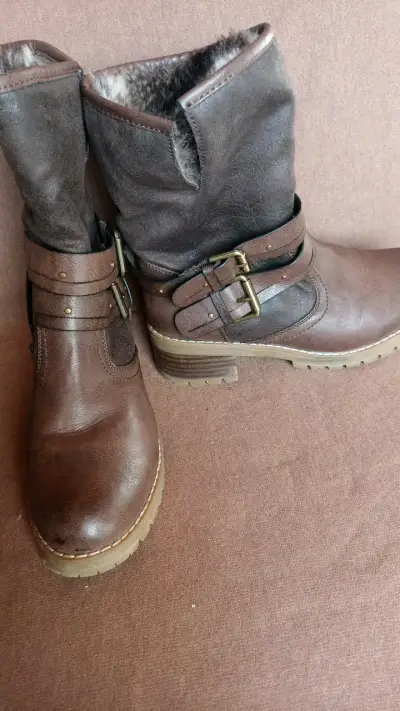 Botines de cuero marrón con forro de piel talla 35 - miniatura 5