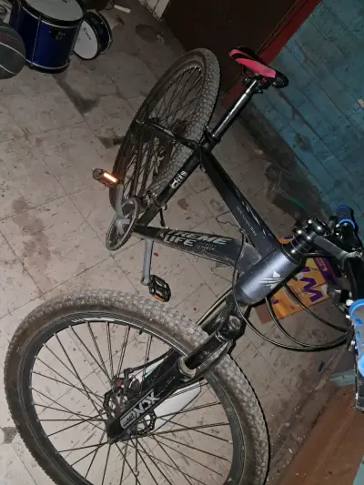Bicicleta fitness XTREME - miniatura 2