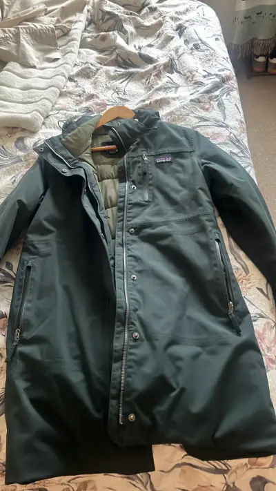 Chaqueta impermeable Patagonia negra - miniatura 3
