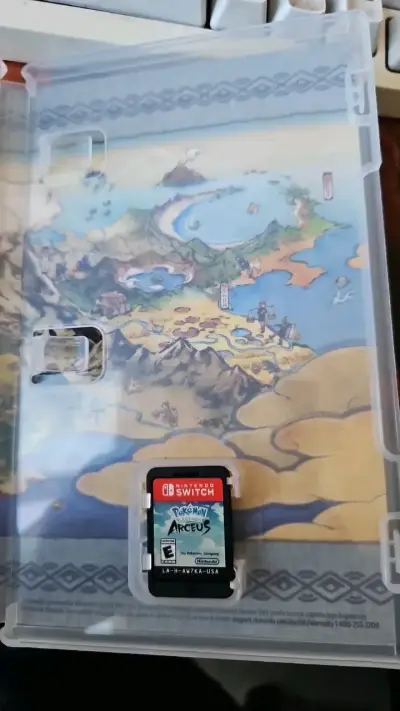 Pokémon Legends Arceus - miniatura 2
