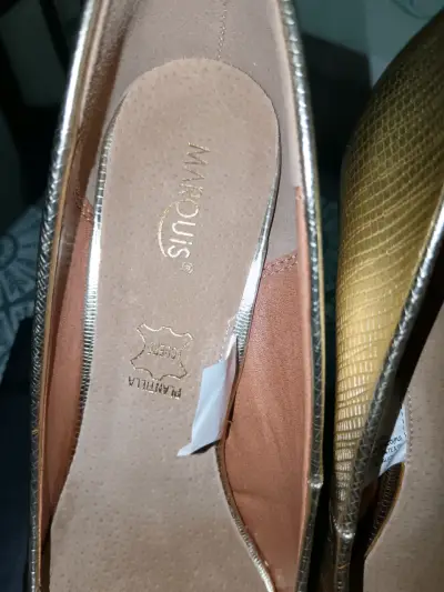 Zapatos de tacón dorados Marious elegantes - miniatura 3