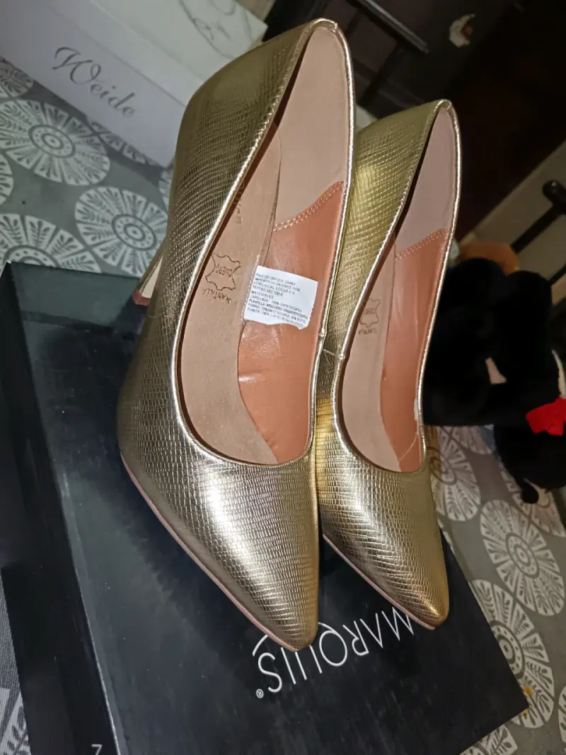 Zapatos de tacón dorados Marious elegantes - 5