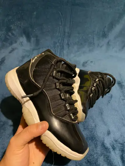 Zapatillas deportivas negras Air JordanJubilee - miniatura 3